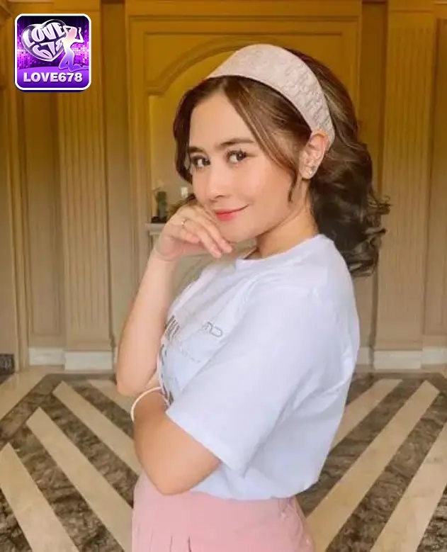 Prilly Latuconsina-togelon