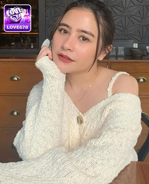 Prilly Latuconsina-togelon