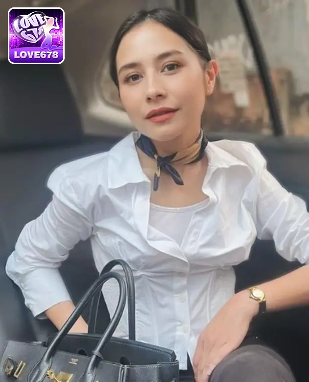 Prilly Latuconsina-togelon